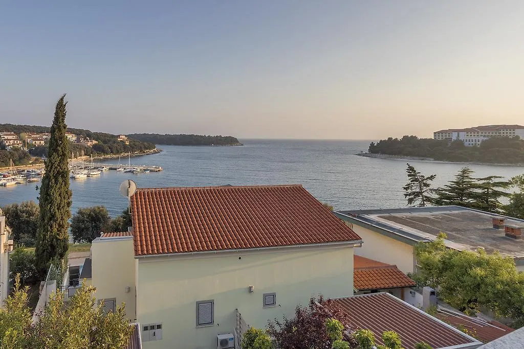 Apartments Villa Bartol Pula 0*,